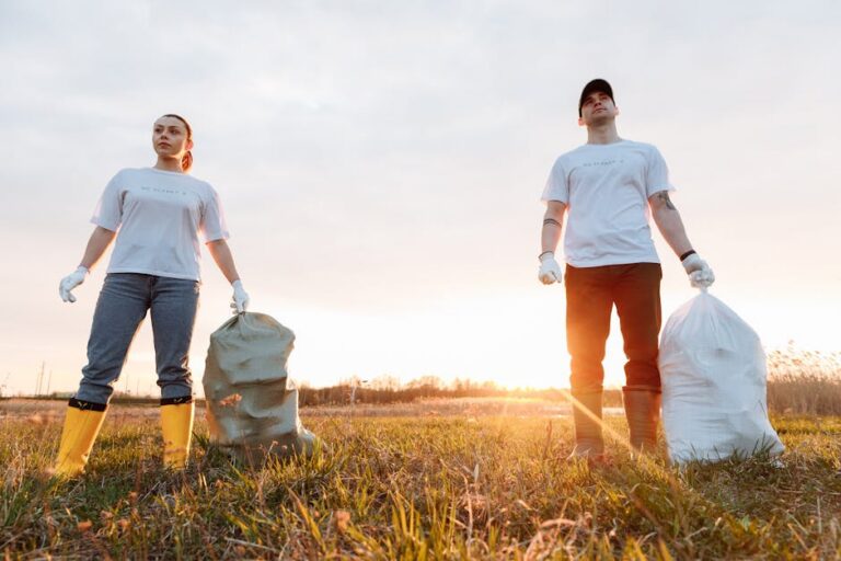 Celebrities join campaign for clean oceans