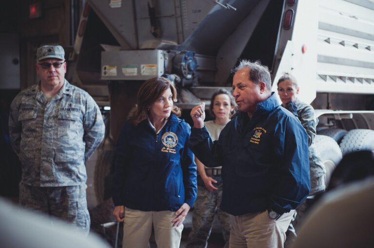 Hochul GOES NUCLEAR Against ICE In New York SHOWDOWN