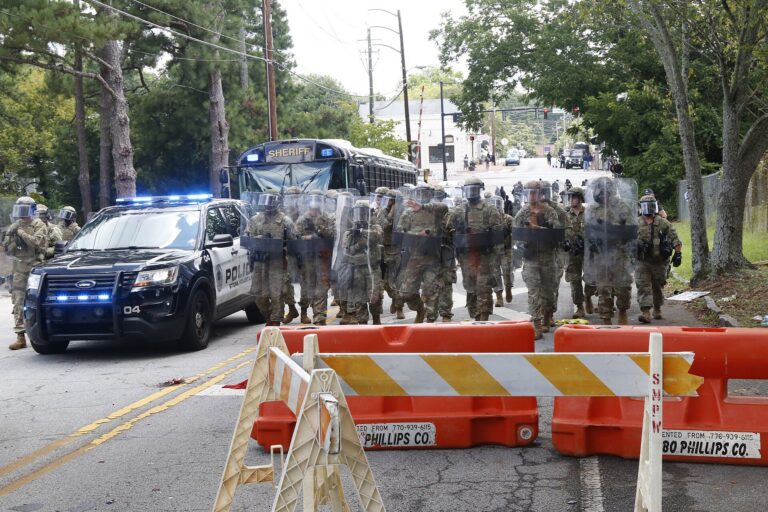 Georgia Mayor GOES NUCLEAR On ENTIRE POLICE FORCE