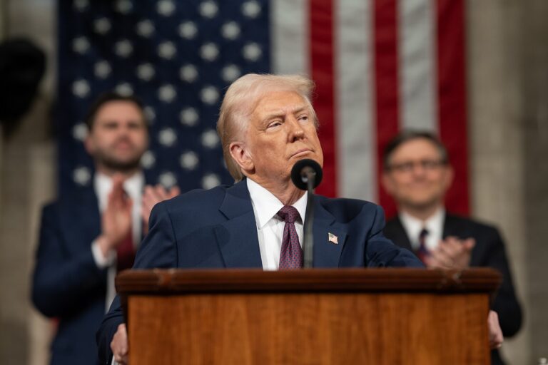 Trump Publicly TURNS ON Lauren Boebert In EXPLOSIVE GOP CLASH