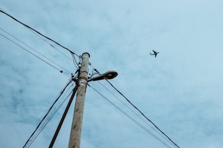 New electric aircraft completes first commercial flight