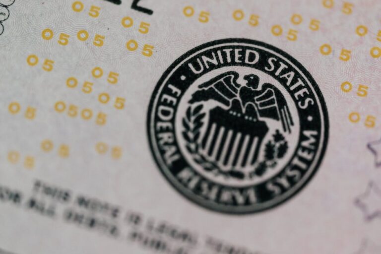 Federal watchdog raises concerns over agency oversight