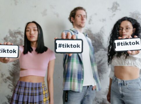 Influencer Accountability: What Followers Should Demand — Trending News coverage by CitizenPost