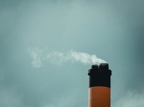 Carbon Tax vs Cap-and-Trade: A Climate Policy Guide — Opinion coverage by CitizenPost