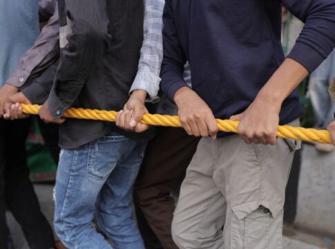 Migration Push-Pull Factors: What Drives Population Shifts — Culture & Society coverage by DailyAmericanPress