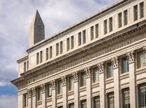 Justice Department plans to send about 1,000 monitors to the polls this fall — National coverage by Daily American Press. ...