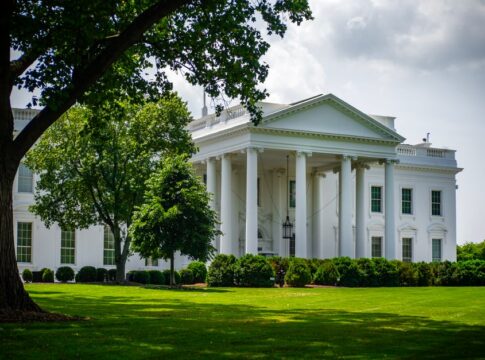 Can President Trump Do That? — National coverage by Daily American Press. Photo: Ramaz Bluashvili via Pexels