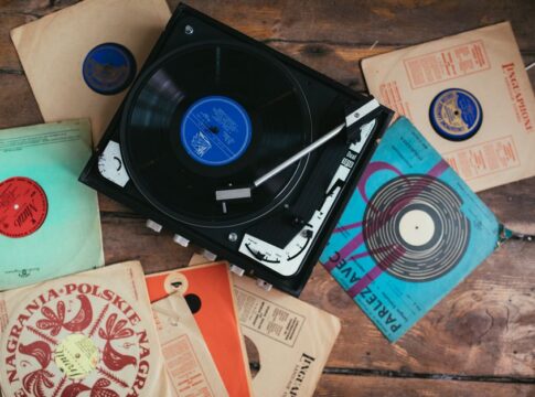 1970s classics you should listen to and read now : Pop Culture Happy Hour — Entertainment coverage by Daily American Press...